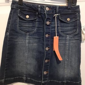 Denim skirt